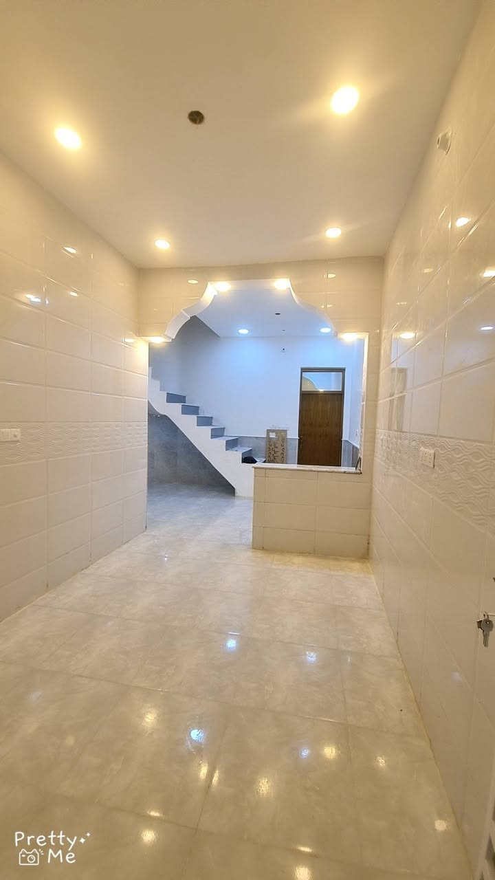 دار للبيع زراعي سند ٢٥ دوانم لازم الساعدي بناء جديد ما مسكون المساحة ١٠٥ متر واجهة البيت ٧ متر والنزال ١٥ حي العسكري للاتصال ***********
