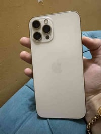 آيفون ١٢ برو ماكس • نضيف • مستعجل