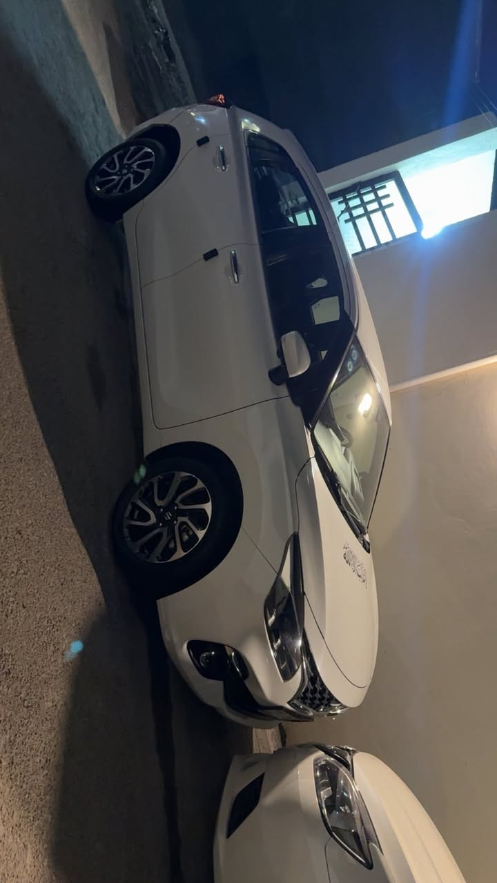 السلام عليكم
سازوكي بالينو 2023 حره ماشيه36 الف داخل الضمان رقم بغداد جديد بأسمي تحويل ثاني يوم هزه وسنويه جديده  فول مواصفات بصمة تشغيل وابواب 4 كامرات شاشه ابل كار بلي حساسات اوامر صوتيه وتحكم ستيرن وكروز سرعة شاشة ديجتال تبريد قطعتين مكينة 1500 تنفس طبيعي
مكاني بغداد الكرخ للأستفسار***********
