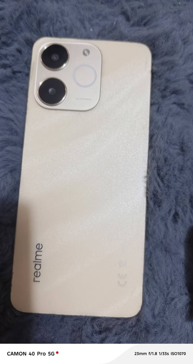 جهاز realme Note 70 للبيع جهاز حلو ذاكرته 256 جهاز مال بيت سعره خاص وياه كارتونه مالته جهاز مظيف حلو تواصل واتساب***********
