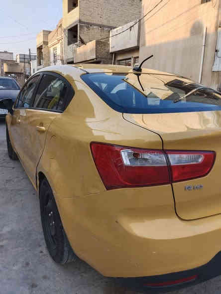 كيا ريو 2013 وارد امريكي ليبل واحد مكينه وكير جدد تبريد ثلج تدفئة تخم تاير صدر امامي خلفي تحكم ستيرن مقاعد تدفئة مانع تزحلق كهربائيات كلها شغاله مصغرة هيئة وغرامات سيارة مال شغل خير من الله رقم بغداد دولي بأسمي شرط التحويل مكاني بغداد البياع تقاطع درويش السعر 75$
***********
