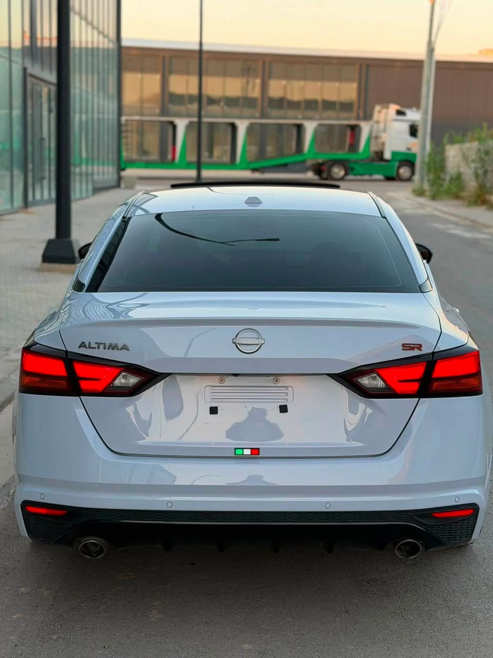 Nissan altima SR plus
فول مواصفات 
موديل 2024 
26 الف ماشيه 
فقط جاملغ السايق صبغ بدون دواخل 
1N4BL4CV3RN412322
رقم كاتي تترقم شمالي 
عنوان -سليمانيه 
***********
