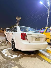 اوبترا  ٢٠١٢.     السياره حلوه وكامله فقط مبدل بيها جاملغ خلفي  بيها ا...