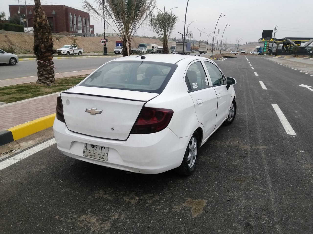 شوفرلیت سایل 2012
قیستە کانه
گێرومە کینە ی کرۆلا مە کینه بچوک 
چوار پسته مە مسرە فی نیه به نزین زۆرکه م ئه خوا
چوار جام کارە با شاشە ایپادە کامیرا
تە برید سارد گرم🔥
بە شە رتی حاسیبە اوه ڵیات سه نه وی پلاستیک
سعر 39 گه ڵا معامه له یه کی برایانە 
گۆڕینه وه یش اکم به شتیک بە دلم بێ 
***********
