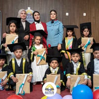 تخرج الأطفال • حفل تخرج • فرح وأمل