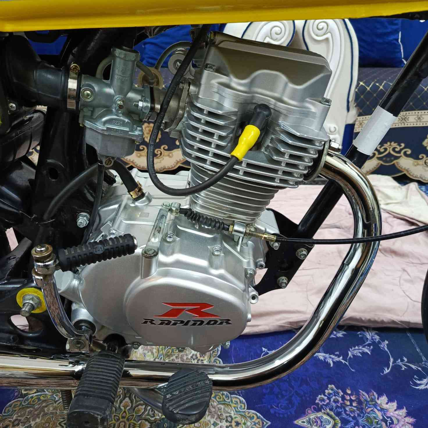 رابيدو تعمير 26 صارله شهر من معمره
راق سكنر دراجه بعدهه جديده
كفاله عامه مرتبه ماناقصها شي تشغل وتطلع
مكاني حله جسر الثوره
سعره 700 وبيه مجال


**إذا كنت صاحب هذا الإعلان وتريد حذفه لأي سبب، رجاءا أرسل رسالة إلى الدعم الفني**