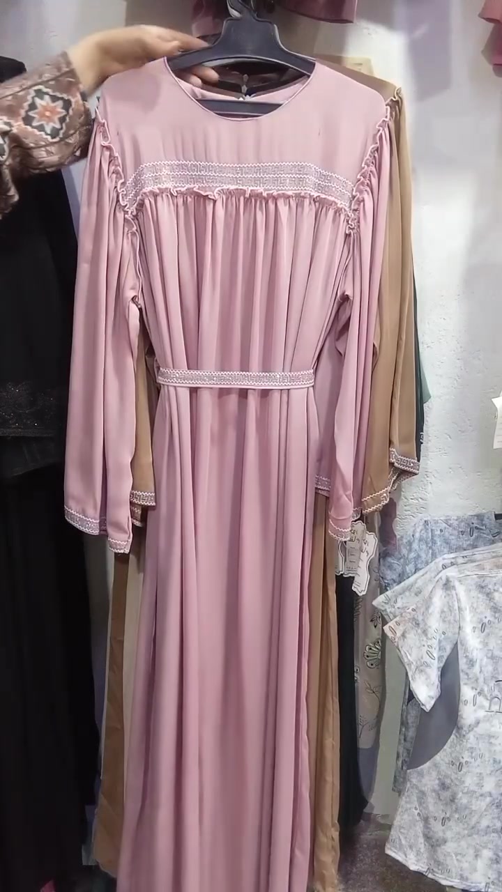 فستان او عبايه قياسات خاصه 
السعر 18 الف


**إذا كنت صاحب هذا الإعلان وتريد حذفه لأي سبب، رجاءا أرسل رسالة إلى الدعم الفني**