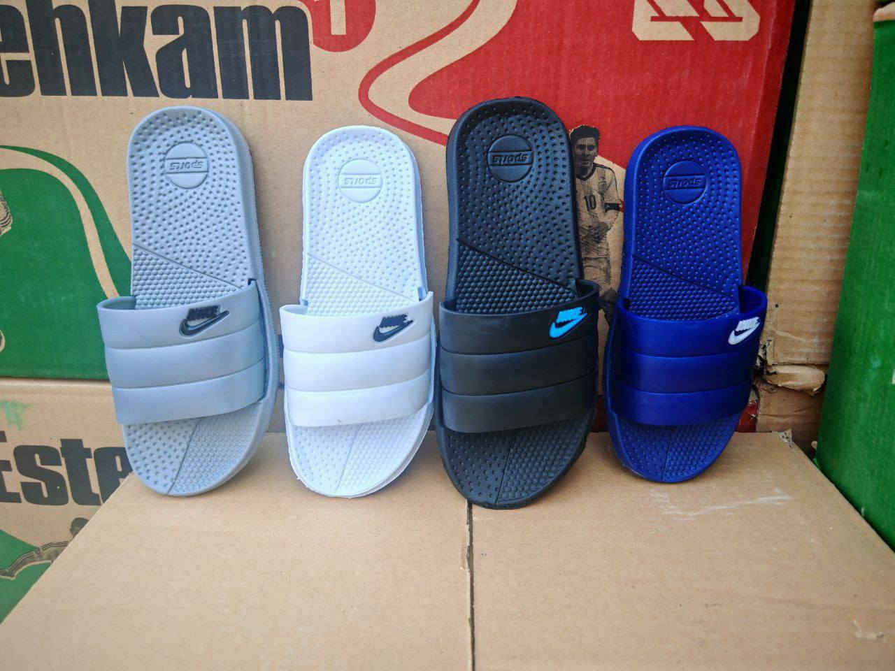 جملـــــــــــــــــة فقـــط ❗
سبورت رجـالي/شــبابي/ولادي  اصلي 
ســـعر كارتون الرجــــالي بــــ24 الف✅ 
ســــعر كارتون شــــــبابي  بــــ23 الف✅
ســــعر كارتون ولادي بـــــ22 الف✅
تعبئة الكارتون 24 قطعة✔️
مـــتوفر لــدينا توصيل📌
للحجز والاستفسار مراسلة الصفحه 
او الواتساب: ‏ 
***********
