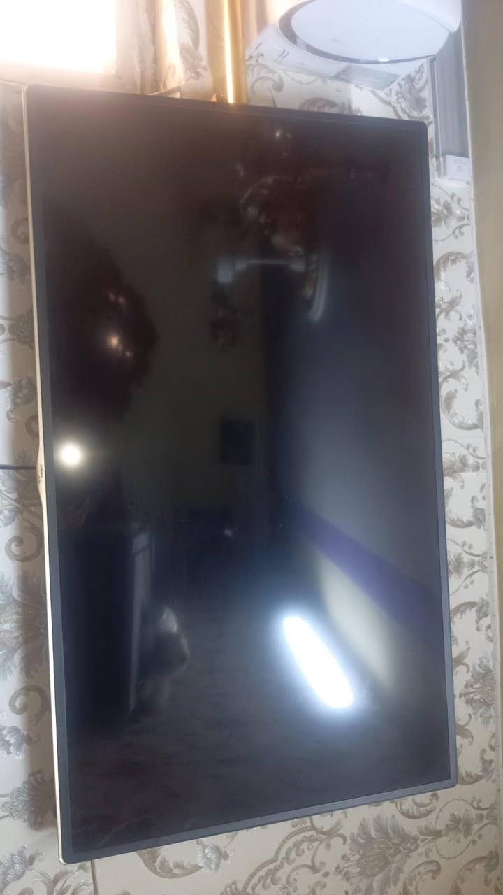 بلازمه للبيع شاشه كبيره حجم 52وانترنيت كلشي مابيهه ضرارمحتاج وابيعهه


**إذا كنت صاحب هذا الإعلان وتريد حذفه لأي سبب، رجاءا أرسل رسالة إلى الدعم الفني**