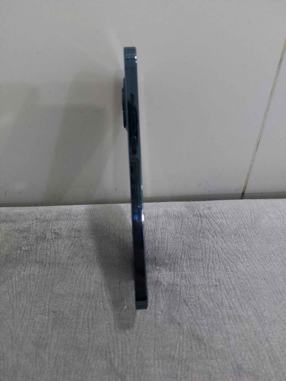 سڵاو بەڕێزان
ئایفۆن 12 پرۆ ماکس بۆ فرۆشتن، زۆر خاوێنە و بە زەمانەت 📱
​🔸 جۆر: iPhone 12 Pro Max
🔸 بیرگە: 256GB
🔸 پاتری: 77% (پاتری شەریکەیە و نەگۆڕدراوە)
✅ دۆخی ئامێرەکە: مۆبایلەکە بە هیچ شێوەیەک نەکراوەتەوە. هیچ کێشە و عەیبێکی نییە و هەموو شتێکی بەباشی کار دەکات.
📍 شوێن: قەزای بەردەڕەش
💰 نرخ: 335 دۆلار (مەجالێکی کەمی تێدایە بۆ کڕیاری جدی)
​بۆ پەیوەندیکردن، تکایە نامە بۆ تایبەت (خاس) بنێرە.

​السَّلاَمُ عَلَيْكُمْ وَرَحْمَةُ اللهِ وَبَرَكَاتُهُ
هاتف للبيع آيفون 12 برو ماكس نظيف جداً ومكفول 📱
​🔸 النوع: iPhone 12 Pro Max
🔸 الذاكرة: 256GB
🔸 البطارية: 77% (أصلية بلادية، ما متبدلة)
✅ حالة الجهاز: الهاتف "مو مفتوح" نهائياً وبحالة الشركة. ما بيه أي خلل، وكل شيء شغال تمام. خالي من الخدوش والضربات.
📍 المكان: بةردةرةش
💰 السعر المطلوب: 335 دولار (وبيه مجال بسيط للشراي الجاد)
​للتواصل والاستفسار، يرجى إرسال رسالة على الخاص. اكر, نينوى


**إذا كنت صاحب هذا الإعلان وتريد حذفه لأي سبب، رجاءا أرسل رسالة إلى الدعم الفني**