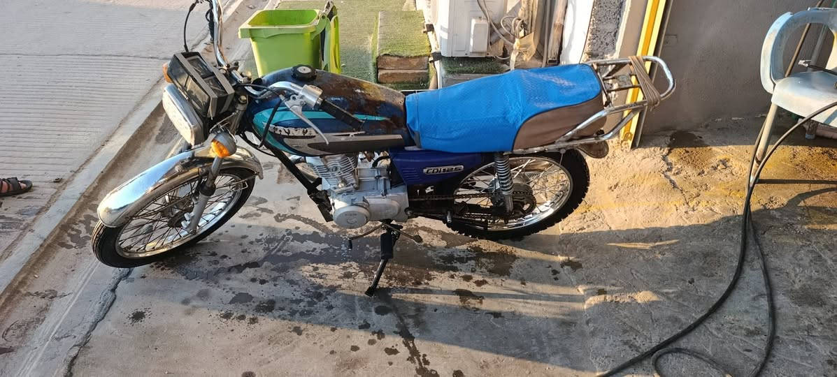 كلك مكينه خير من الله سعر 275 بيه مجال قليل حك جيه


**إذا كنت صاحب هذا الإعلان وتريد حذفه لأي سبب، رجاءا أرسل رسالة إلى الدعم الفني**