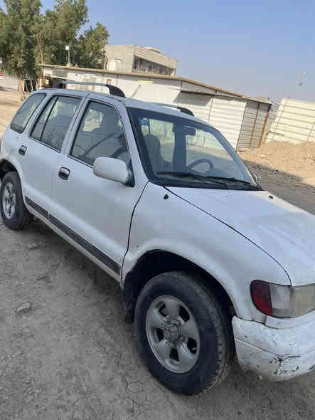 السلام عليكم سبورتج للبيع موديل 96 كير اوتماتيك محرك 2000 شغالة وتمشي والكهربائيات جيدة باتري جديد والباقي شوف العين رقم بغداد مكرر حلو بأسمي تحويل مباشر مكاني بغداد سعره 47 
***********
