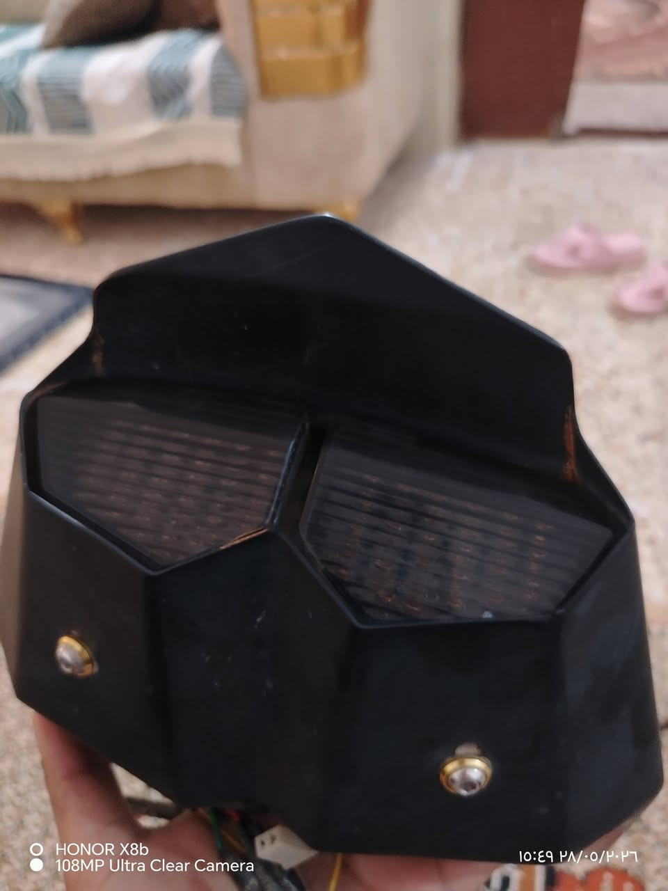 تفورفوففسلام عليكم بك لايت سكنس جبلي R6حاويه تايون مكفول مكاني ناصريه حي الشهداء سعره 100او بي مجال الي.ميعرف اسعارهن رجائن لايعلق  .  رقمي ***********
