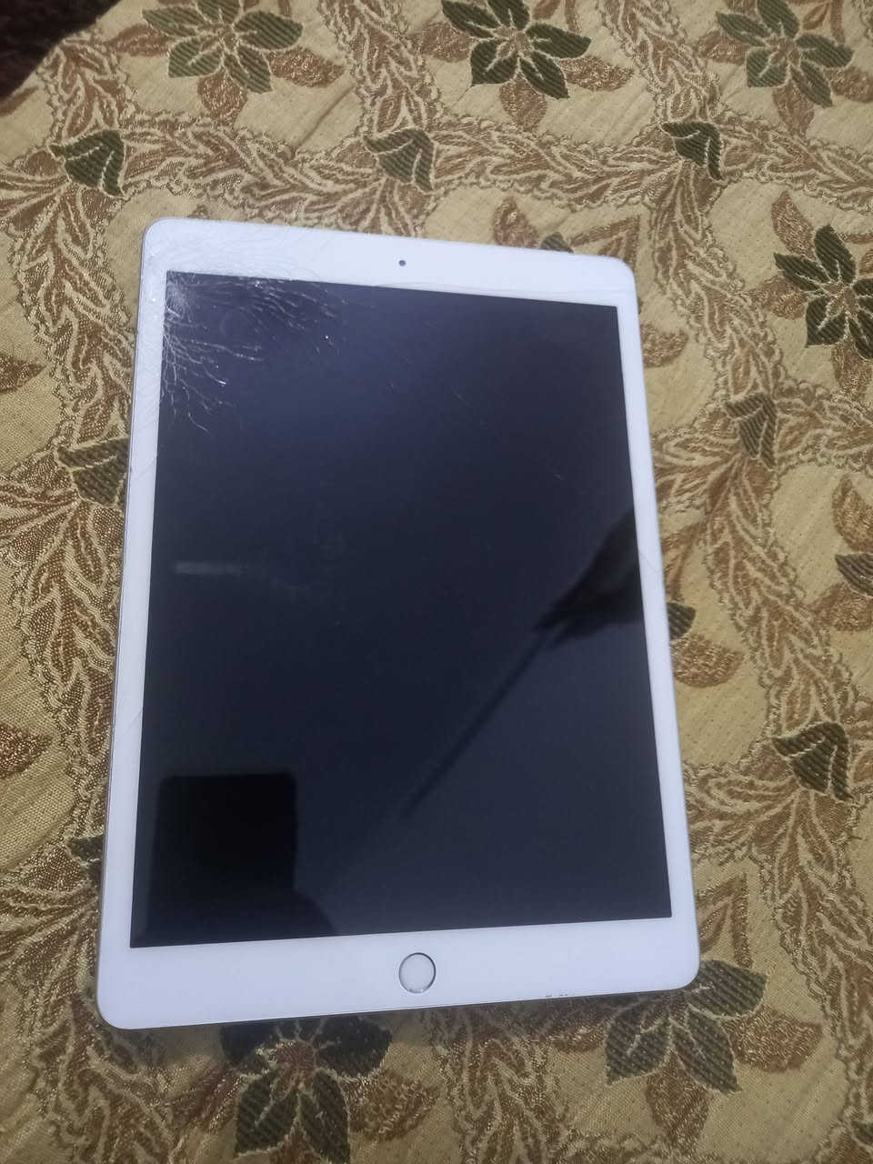 ايباد جيل 7 شرط ما مفتوح شغال نظامي شاشه بيها كسر بس بل جام يدعم ببوجي 60 فريم نارر
سعر ١٠٠ الف قفل


**إذا كنت صاحب هذا الإعلان وتريد حذفه لأي سبب، رجاءا أرسل رسالة إلى الدعم الفني**