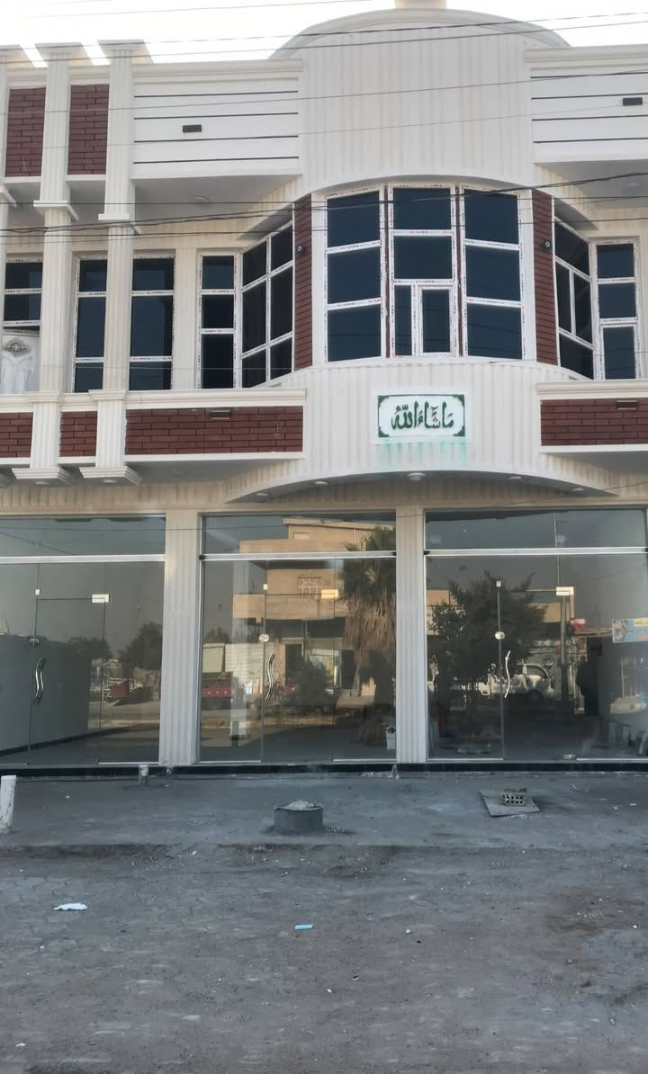 السلام عليكم شباب اني خلفه بي في سي والمنيوم مفصلي ومحجرات درج وحداده باب قاصه وشباك وقمريات كيسبان 
رقم ***********

