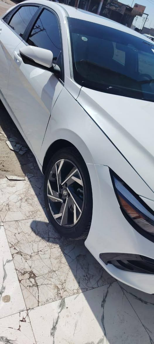 سيارة النترا موديل 2024 وارد امريكي فول مواصفات (لمتيد) limited سيارة حرة بدون لوحات (فحص مؤقت) الأيرباگات سليمة 

العنوان : البصرة / دور النفط
***********
