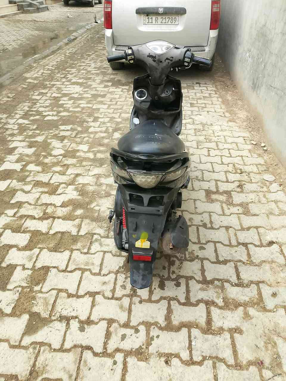 سلام عليكم دراجه ماكس 120مضلع دراجه جديده مناقصهه كلشي كلهه شغالله ما مفتوحه كهربائيات كلهه شغاله سلف هندر كله شغال كفر بلادي دراجه مال رمبه السعر 600 مكاني بغداد الحريه الشراي يتصل ***********
