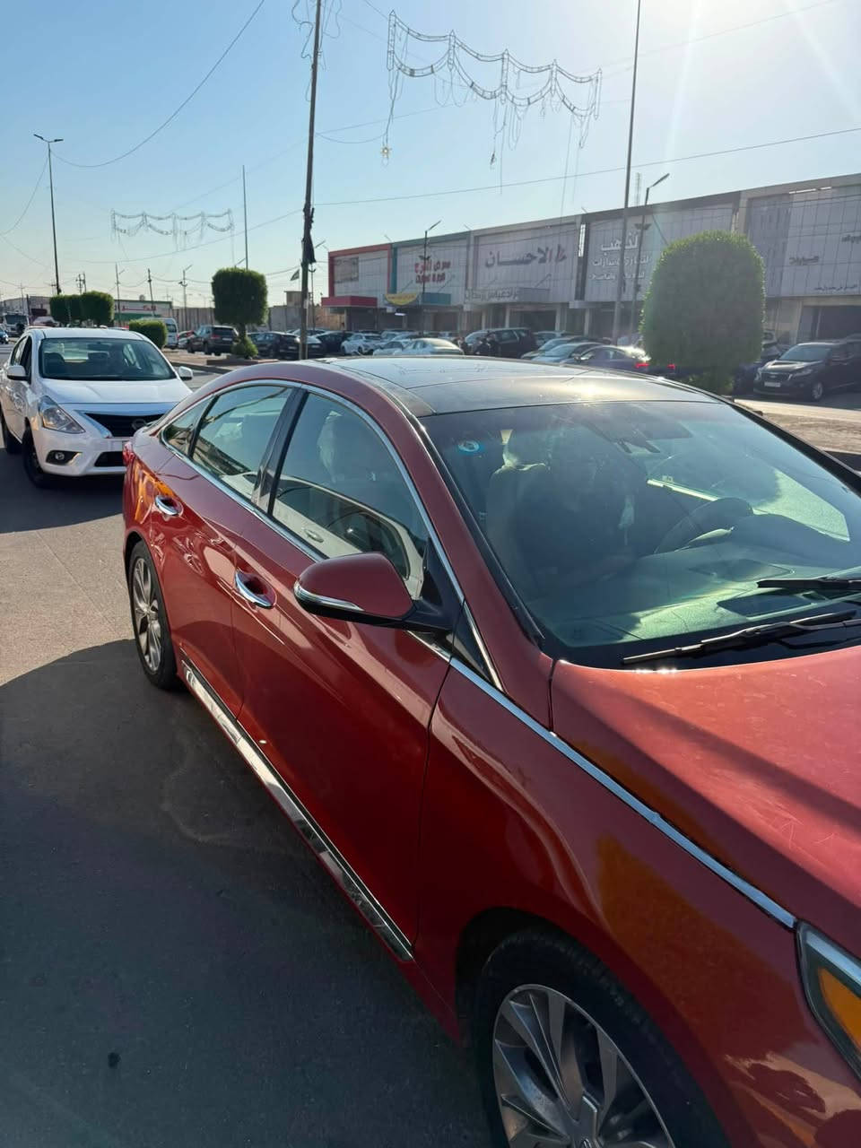 سوناتا 2015 sport limited
بصمه تشغيل
ستيرن حرف Dمع شفتات قيادة 

شاشه بلادية 

كامرة بلادية دواره

كشنات جلد 

تدفئة بالكشنات 

تحكم ستيرن مع كروز سرعة 

دبل صالنصة 

حاكية ومايك بلادي 

لايت حاجب  

3 وضعيات للقيادة 

كرسي كهرباء 

رادار بل مري 

تبريد قطعتين 

مكينه 2000 توربو 🚀🚀

ماشيه 82 الف

رقم بغداد جديد  بأسمي

مكاني بغداد مدينه الصدر
***********
