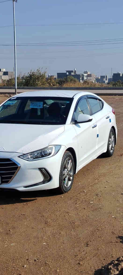 سلام عليكم النترا موديل 17 سليمانيه  وراد أمريكي ضررها نص جاملق امامي وتكشري صبغ  السعر 118 وبيهة مجال بسيط بغداد جسر ديالى قريه النفطيه ***********
