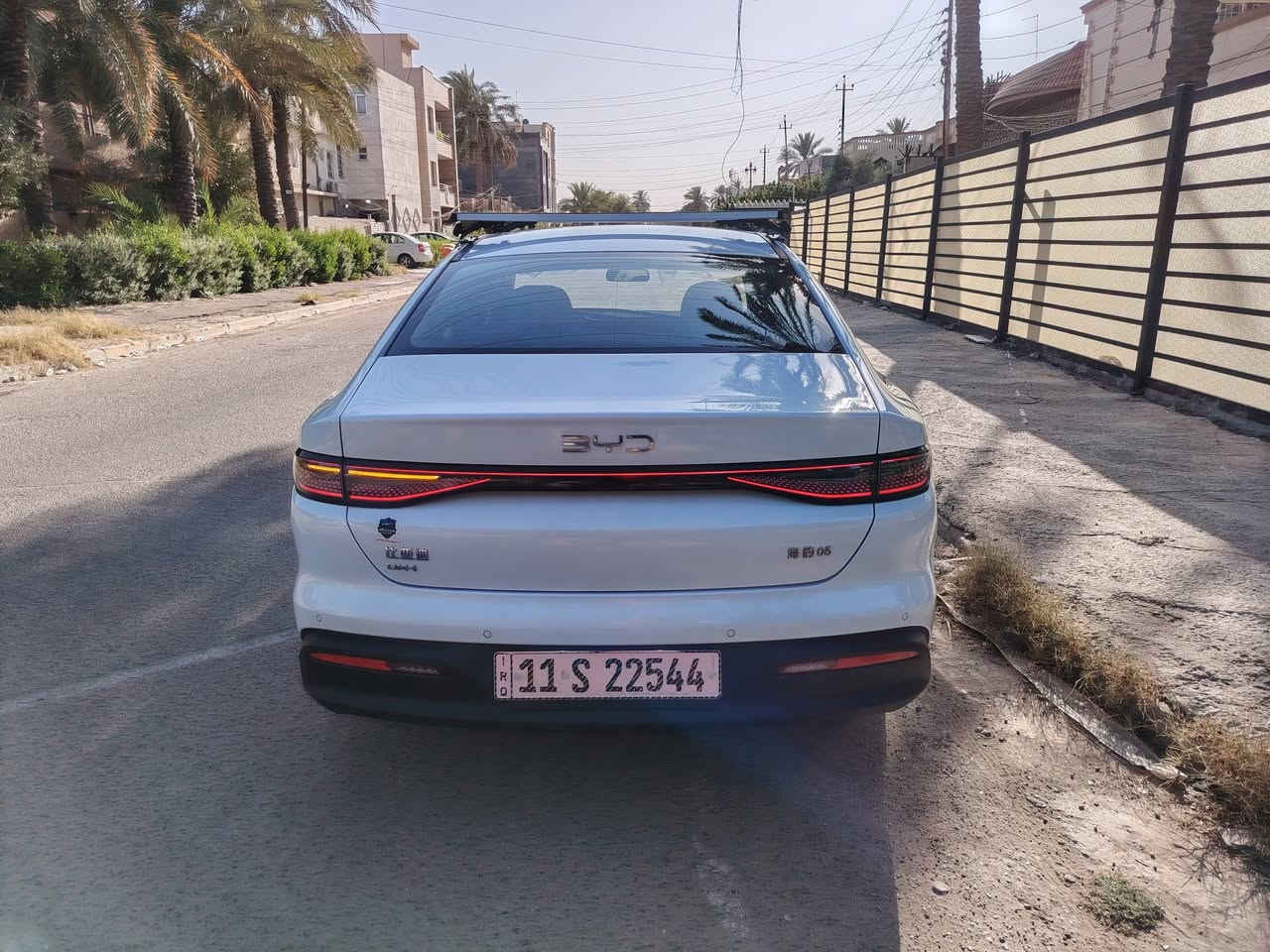 بي واي دي سيل فايف كير تعليك
الشحنه تمشي 120 كيلو يعني انسه شي اسمه تفويله بانزين
ماشيه 4000 قابل للزياده 
مبدل دهن وكاله اصلي من مقادير 
داخل ابيض 
السياره نظيفه جدا جدا صالي شهرين من رقمتهه رقم مميز 5 ارقام اثنين مكررات باسمي السيارة 
بيهه ملحقات....
دوشمة كلفتني 150 الف كنتارا بلادي ..
سبير وجك وويل 85 الف ...
مطريات 25 الف ....
حوضيات مع ارضيه كاربت 110 الف ...
راك مال قماره 90 الف ...
فرشه دشبول حفر 25 الف ....
فرشه صندوق 40 الف......
منفذين شحن سريع وبطيئ....
السياره متصرف عليهه لو دينار 
امانه الله سبب البيع عندي بناء 
مكاني بغداد العامرية 
السعر 
22.750.000
***********
