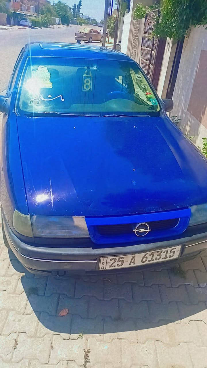 اوبل فيكترا موديل 92 محرك 16قايش عريض رقم كركوك  سنويه هزه جديد بطاقه بنزين سعر 35 مكان كركوك***********

