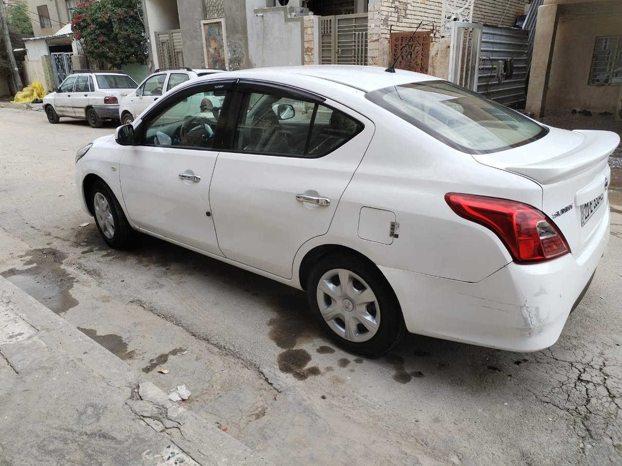 السلام عليكم
للبيع سياره سني هندي 2021
بليته زركه
سياره نضيفه مناقصها اي شي
ماشيه120 الف
رقم اسليمانيه باسمي تحويل ثاني يوم
كير ومحرك مكفولات كفاله عامه
البدي نضيف بي ملاحظات مذكوره بل سونار
هزه وسنويه ورقم جديد
مكان السياره بغداد الحريه
السعر 105 وبيها مجال بسيط
***********
