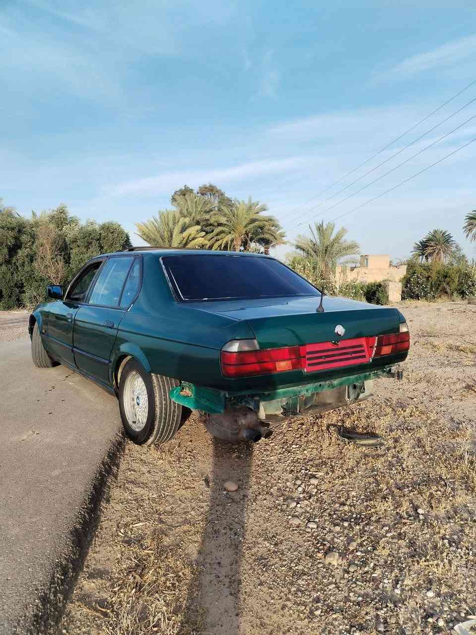 سلام عليكم 735 للبيع  موديل 90   فول مواصفات السياره كير مكينه اكسل مكفولات كشانه كهرباء جام كهرباء فتحه شغاله كهربائيات سياره كلها شغاله عليها ادامه المنضومه المي وتر بم جديد ولف حماوه جديد جوينات جدد راديتر جديده 3 سروات غرفه جلد جديده مكينه 30 رقم بغداد شرط التحويل سياره مكفوله من الحادث وضربه السعر 55 بيه مجال  مكان السياره صلاح الدين تكريت ***********
