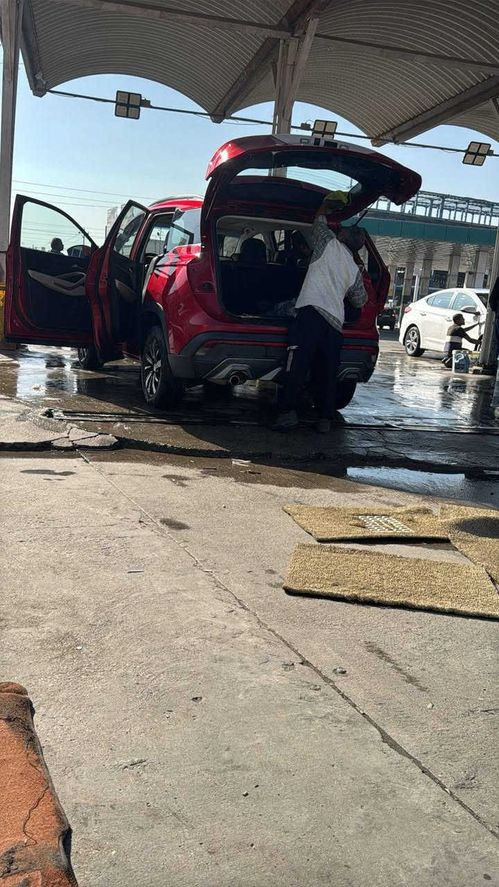 مكلف بلنشر 
السلام عليكم شفرليت كابتيفيا وارد خليجي ماعدة ضربة بل بلاستك خفيفة وبداية البنيد رقم اربيل تحويل سيارة جاهزة من كلشي موديل 2021 فول مواصفات السعر 155 وبيهة مجال رقم صاحب السيارة ***********
