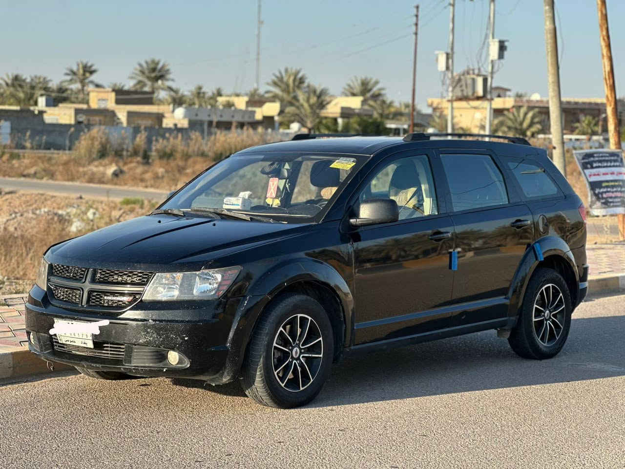 السلام عليكم
دوج جورني 2018 سياره 

لون اسود -سبعه راكب ٣ قطع تبريد 

محرك 2400 جديده السياره خير من الله 

صدر امامي خلفي جديد مشط ستيرن درايم  شفتاتت جدد -تخم تاير جديد قبل ٥ ايام شديته  -منضومه تبريد جديده راديتر تبريد جديد.كمبريسير جديد  -منضومه مي جديده كلها سياره كير محرك شرط 

حدثها جاملغ امامي بدون دواخل وجمالغ خلفي ضربه بسيطه صبغ 4 قطع بدون دواخل

سعرها 118  وبيها مجال بيع او مراوس

الاتصال على رقم 
***********
*********** بغداد, العراق
