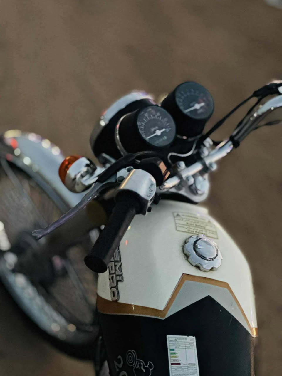 السلام عليكم دراجه اربعه كير نامه برو
مديل 23 كفاله عامه اوراق سعره 575وبيه مجال لتواصل ع هاذه رقم  ‏‪***********‬‏
