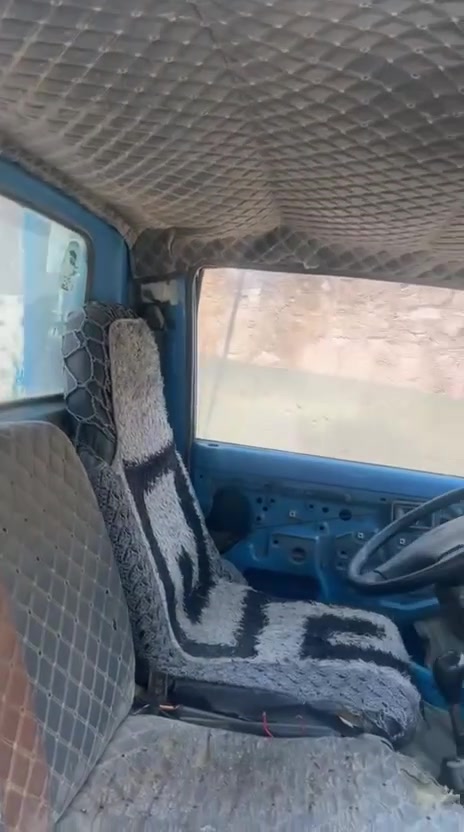 السلام عليكم ورحمه الله وبركاته كيه للبيع موديل 95 رقم بغداد السياره راعيها متوفي وبيها قاصرين ابيع بدون تحويل 
حصه كاز اي محطه تفول سياره خير من الله تخم تاير باتري 
تعمير جديد سمكره صبغ عوزها بكلايتات واقيات فقط 
السعر 28 وبيها مجال قليل مكاني بغداد الصدر 
*********** واتساب
