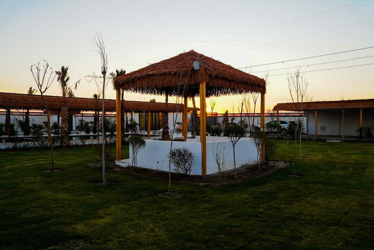 مزرعة قش و خيزران : وجهتك المثالية للاسترخاء والمرح! 🌳*

تعال واستمتع بأجواء الطبيعة الخلابة في مزرعتنا المميزة! 🌟 نقدم لك تجربة ترفيهية فريدة من نوعها، مع مساحات خضراء واسعة، وأنشطة ترفيهية متنوعة.

📍بغداد_ابو غريب
للحجز والاستفسار الاتصال على الرقم : ***********
