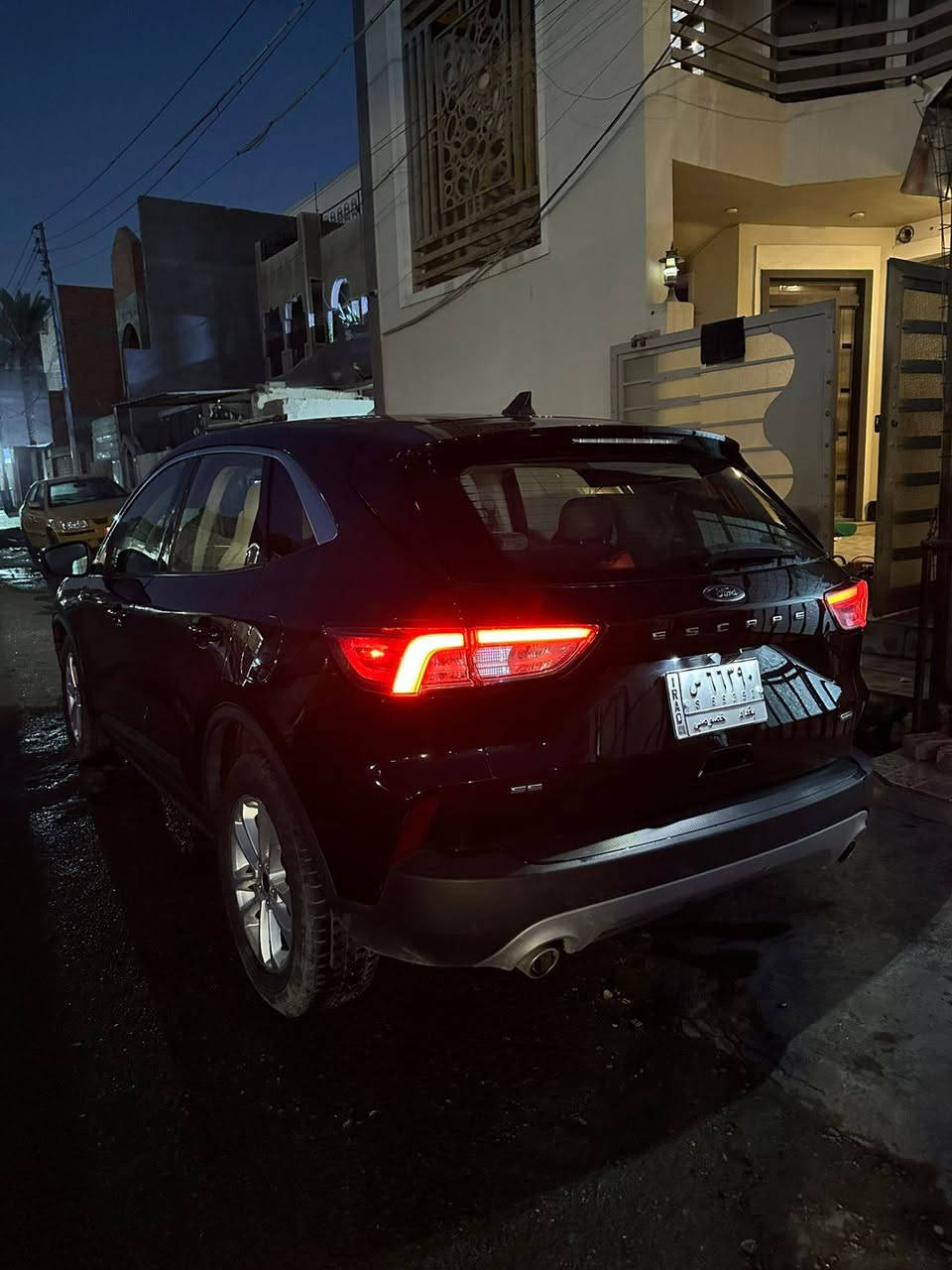 السلام عليكم فورد اسكيب هايبرد 2021 للبيع
السيارة خير من الله مابيها اي نقص
ماشية 99 الف كيلومتر
مكينة 2500 
بيها قطعتين تبديل فقط صور الحادث موجودة 
السعر 140 وبيها مجال 
التواصل خاص او على الرقم ***********
