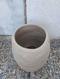 تنور طين • قطر ٥٤سم • خلف جامع الصدرين