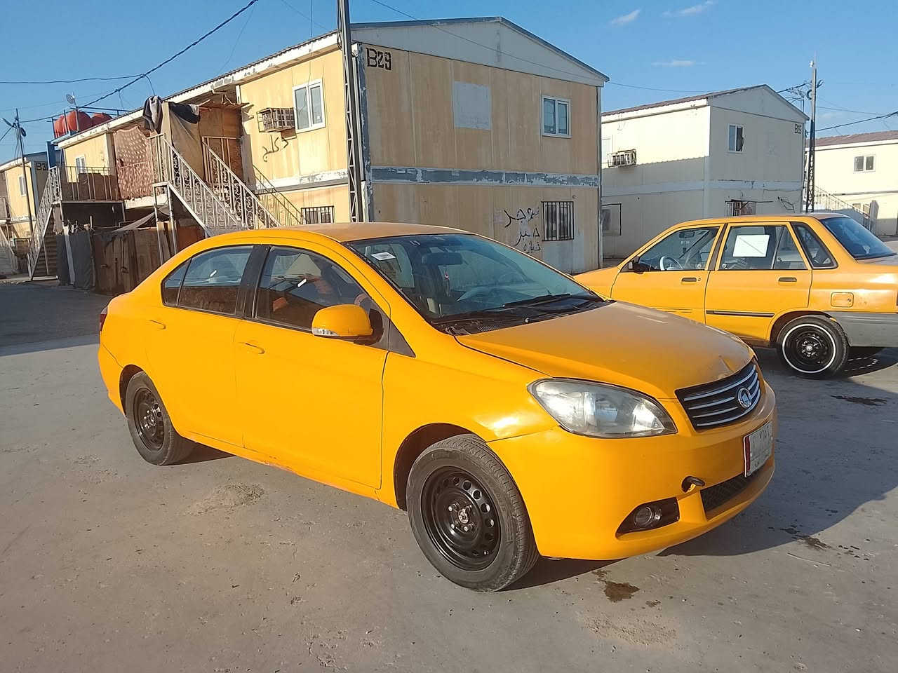 السلام عليكم كيرت ويل فلوكس مكينه وكير خير من الله حداديه جديده تحويل مباشر مكان  السياره كوت السعر 35 وبيها مجال ***********
