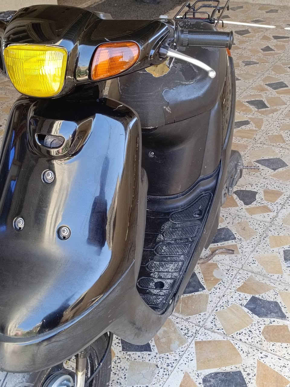 سلام عليكم دراجه بطه 60 مكفوله مكينه ما مفتوحه ونضافه فول كفرات بلاد كله بلاد ادك 60 دراجه حلوه ما متعوبه ماخذهه من وكيل السعر 350  الرقم الاتصال ***********
