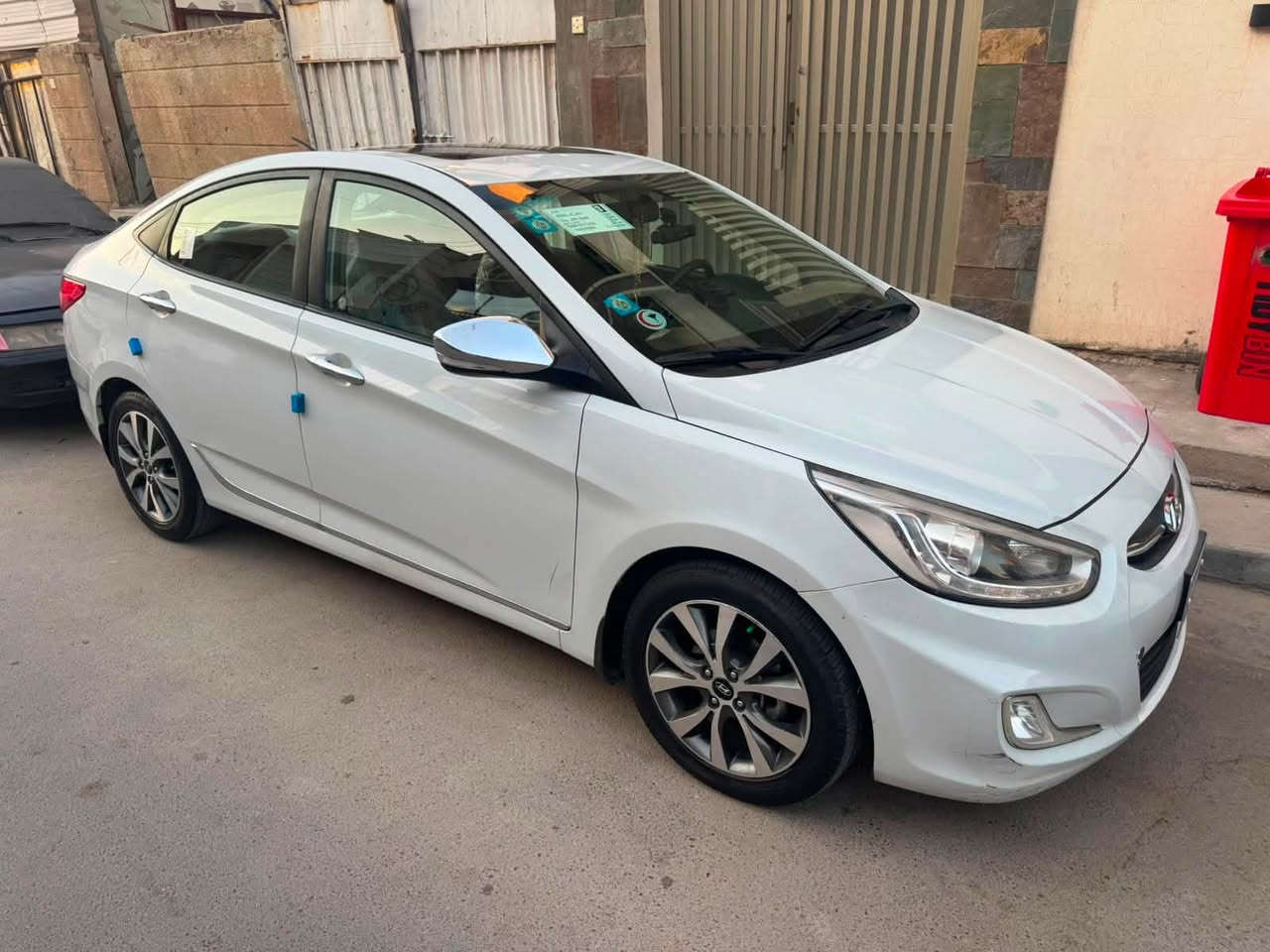 السلام عليكم       اعلان للبيع
اكسنت 2018🚙
خليجي بجم كرستال تجي لد بالمازده بلادي بك لايت لد🪬
مواصفات فول 💯
فتحه سقف تحكمات فول 🚘
محرك 1600 المرغوب 🩶
سياره جديده بمعنى الكامه ماشي 67 كيلو فقط 🪬حاهزه محرك كير صد كله بالجيس 
مكفوله عدا الدوسه بيه صبغ فقط  والسونار موجود 👆
السعر 120 💸وبيه مجال للطيبين 
للاتصال 📞‭***********‬ 
مكانه الغزاليه🕍
