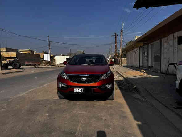 سلام عليكم
مكلف بنشر 
اتصل بصاحب العلاقه 
خاص ماجاوب اتصل بصاحب الرقم
للبيع سبورتج  خليجي.
موديل 14
 بانوراما. حساس. 
مري شفط
 كامره. 
محرك 2000 ممفتوحه. بلاد.   
 كير صدر. تايرات تبريد كله مكفول. 
بيه بنيد. مبدل بلادي. بدون دواخل. 
وبيه نص باب صبغ. 
رقم بغداد بأسمي. 
ماشيه 182. 
مكاني بغدادالطارميه.
 السعر 143 وبيه مجال. 
للاتصال. ***********
