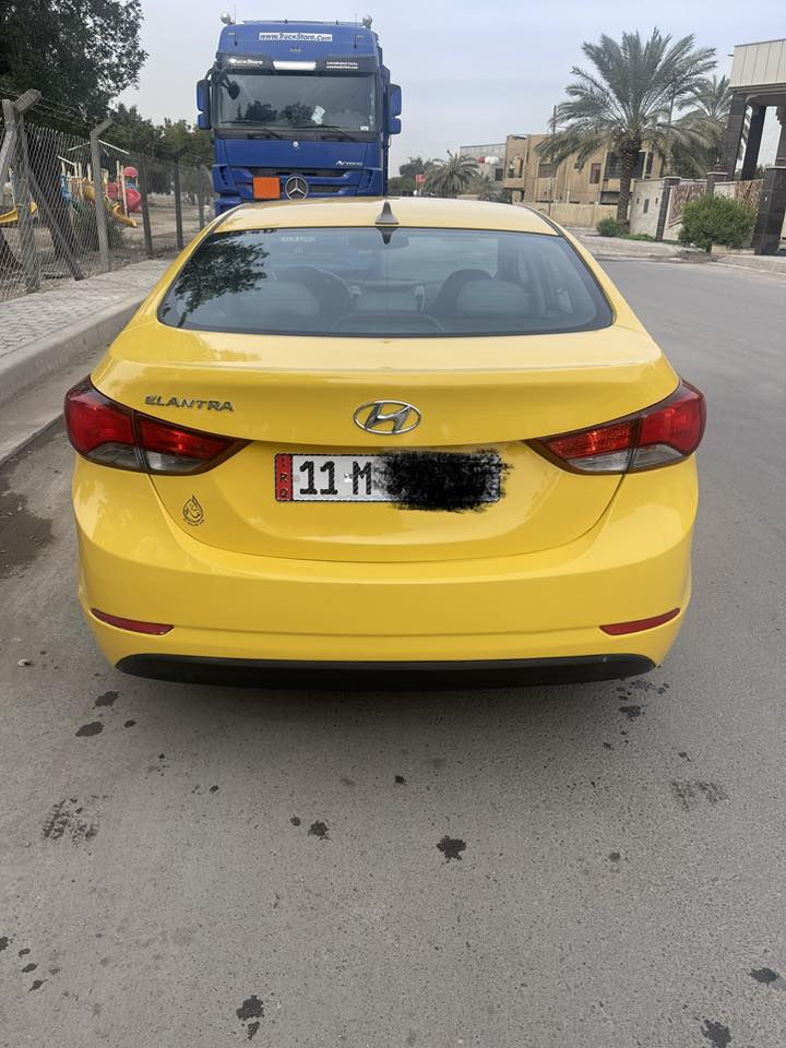 النتره 2015 وارد امريكي حادث طخه بل بنيد سياره جديده جداً جاهزه من كلشي مكينه 1800دوش ماشيه 130 السعر 108وبيهه مجال العنوان بغداد الامين الثانيه رقم الهاتف***********
