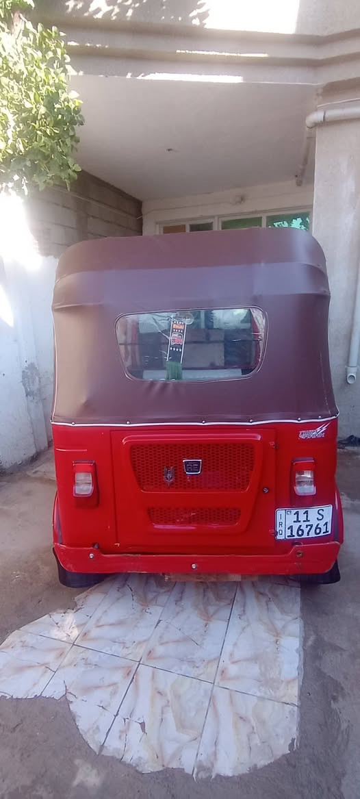 السلام عليكم تكتك للبيع 21 داخله ب22 تكتك جاهزه كبل للشارع مابيه اي نقص
السعر 8500 وبيه مجال حق الجيه 
الرقم ***********
