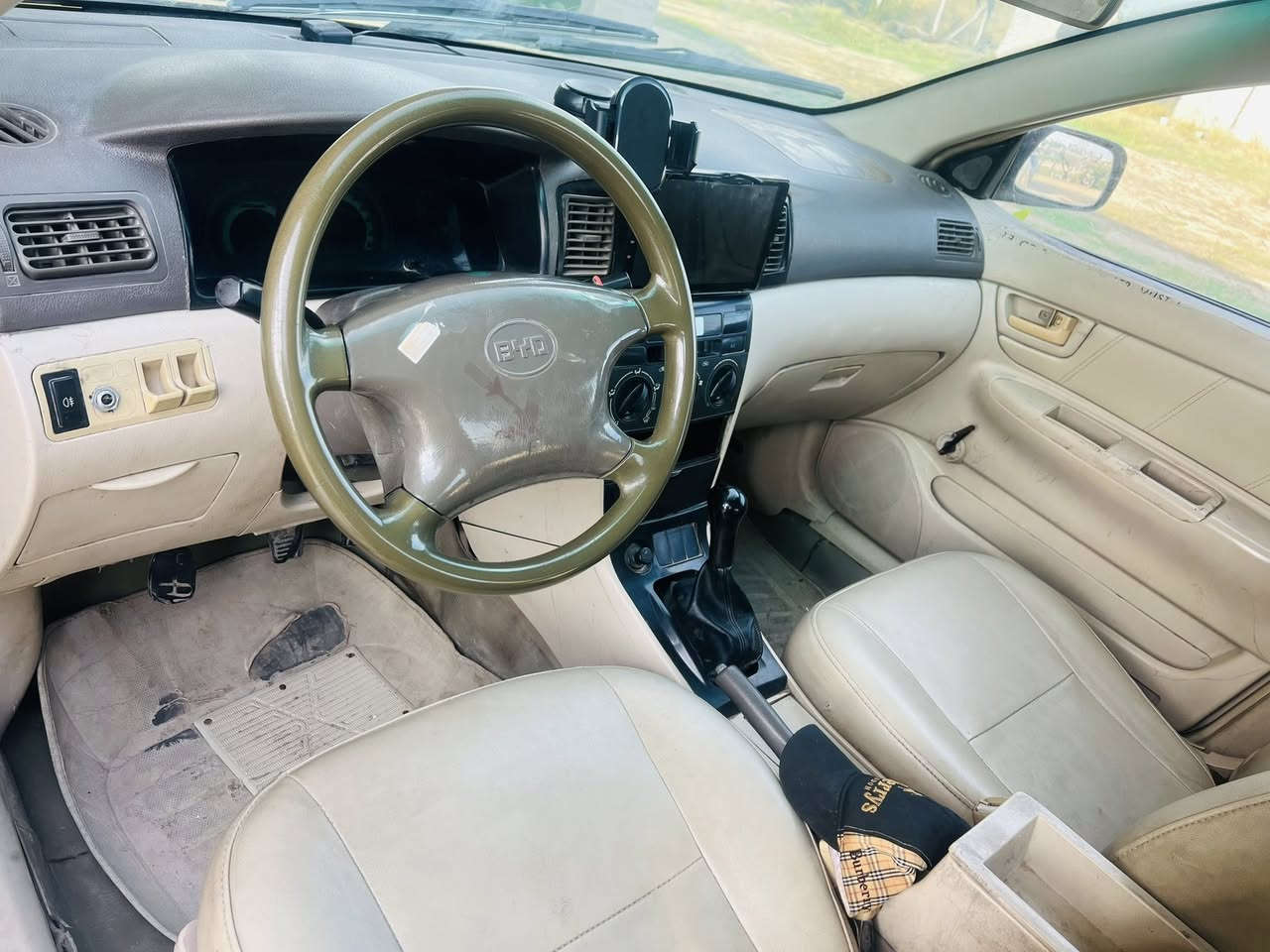 السلام عليكم بي واي دي رقم بابل f3 كير ومحرك لانسر ياباني مكفول تبريد ثلج كهربائيات كلها شغاله شاشه صدر تايرات جدد ضربه جاملق الخلفي خفيفه السعر 37 وبيها مجال حك الجيه العنوان بغداد اليوسفيه رقم ‭٠٧٨٩ ٢٤٣ ٣٦٦٤‬
