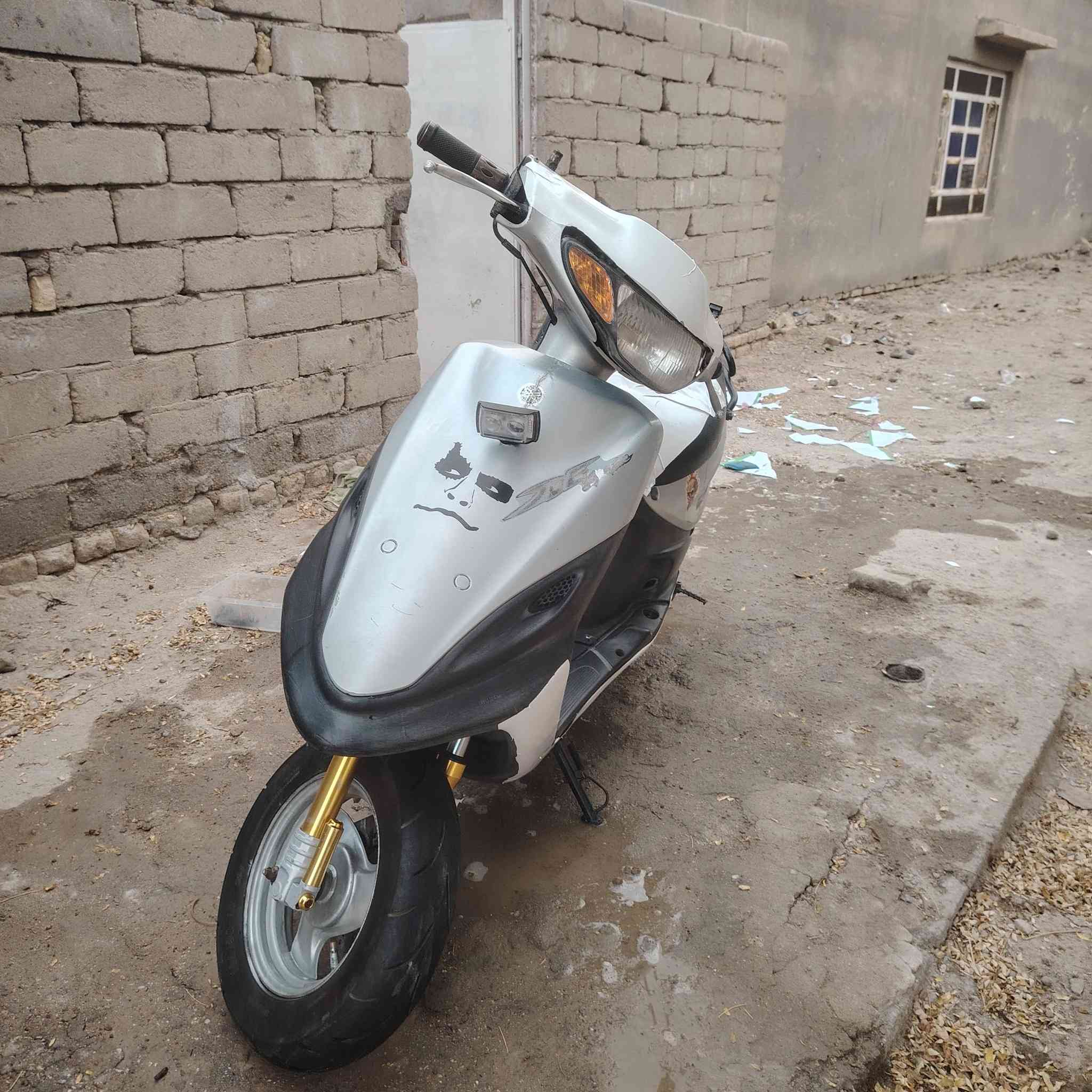 دراجه ماكس قجمه للبيع ما ناقصه شي تجي وتشوف بعينك سوق الشيوخ كرمت بني سعيد السعر 400وبيه مجال للشراي ❤️


**إذا كنت صاحب هذا الإعلان وتريد حذفه لأي سبب، رجاءا أرسل رسالة إلى الدعم الفني**