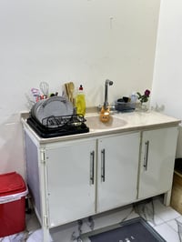 سنك مرمر • مع خلاط • نظيف