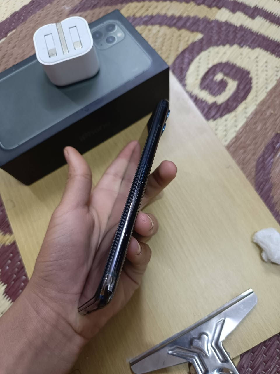 سلام عليكم  لبيع 11برو ماكس نموذجmمبدل فقط بطاريه  سعر 280 وبي مجال باقي تفاصيل خاص او تصال علا هاذا رقم ***********
