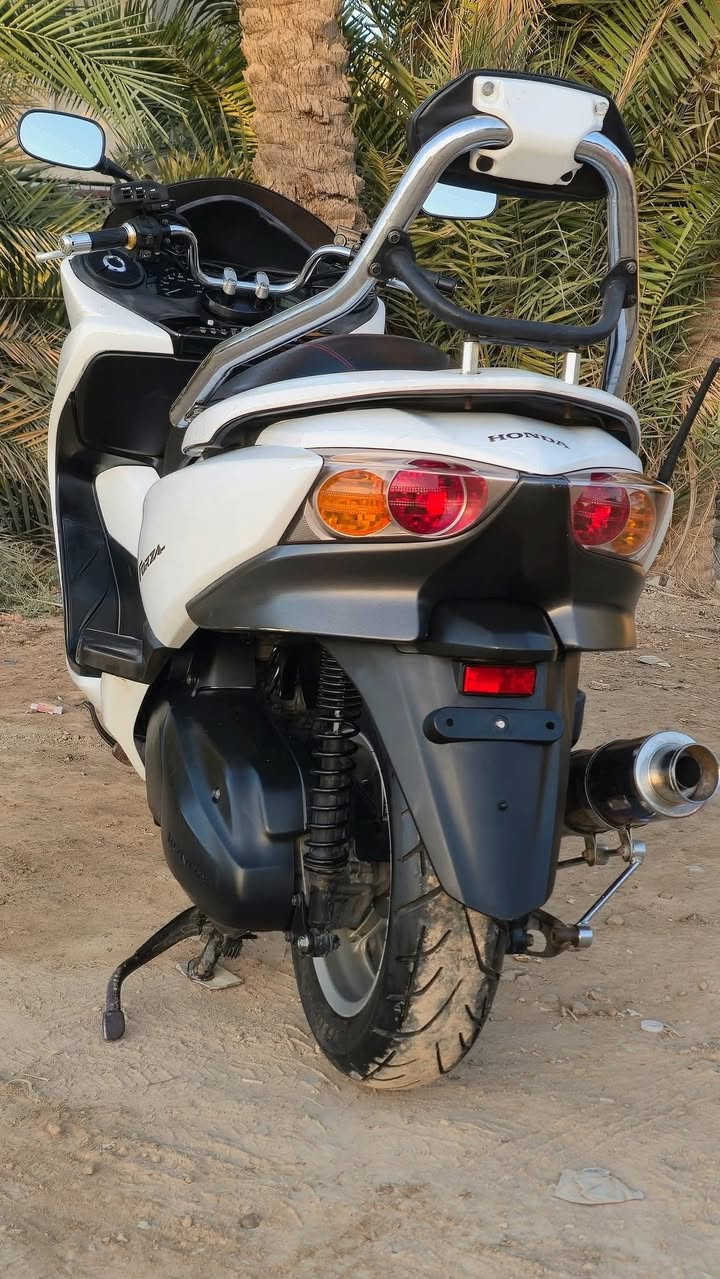 هوندا mf010. عميه انسه العطل فول مواصفات mb3  

ممشه الدراجه 16 ألف 
ستان حساس 
كلشي بيه بلادي  
نقصها فقط دوشمه كشن وجك جنطه 
نظافه الكفرات 90%

مكاني بغداد ***********
