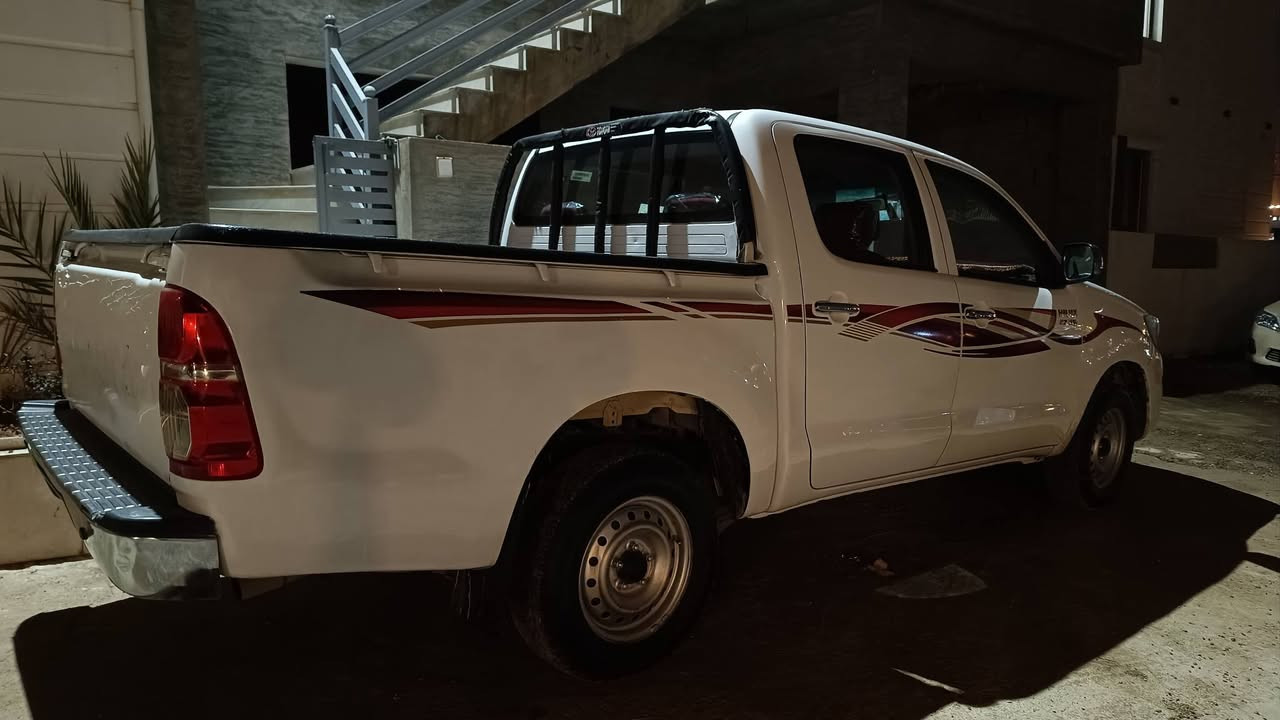 مەرزیە 2011
ناو سوور ڕەقەم سەنەوی تا2028تازەیە
 تایەو ویلی لۆکی لەژێرایە 
سەیارەکە پارچە ڕەشە بۆدی ناگۆڕەوا
بۆ سعر نامە بنێرە...


**إذا كنت صاحب هذا الإعلان وتريد حذفه لأي سبب، رجاءا أرسل رسالة إلى الدعم الفني**