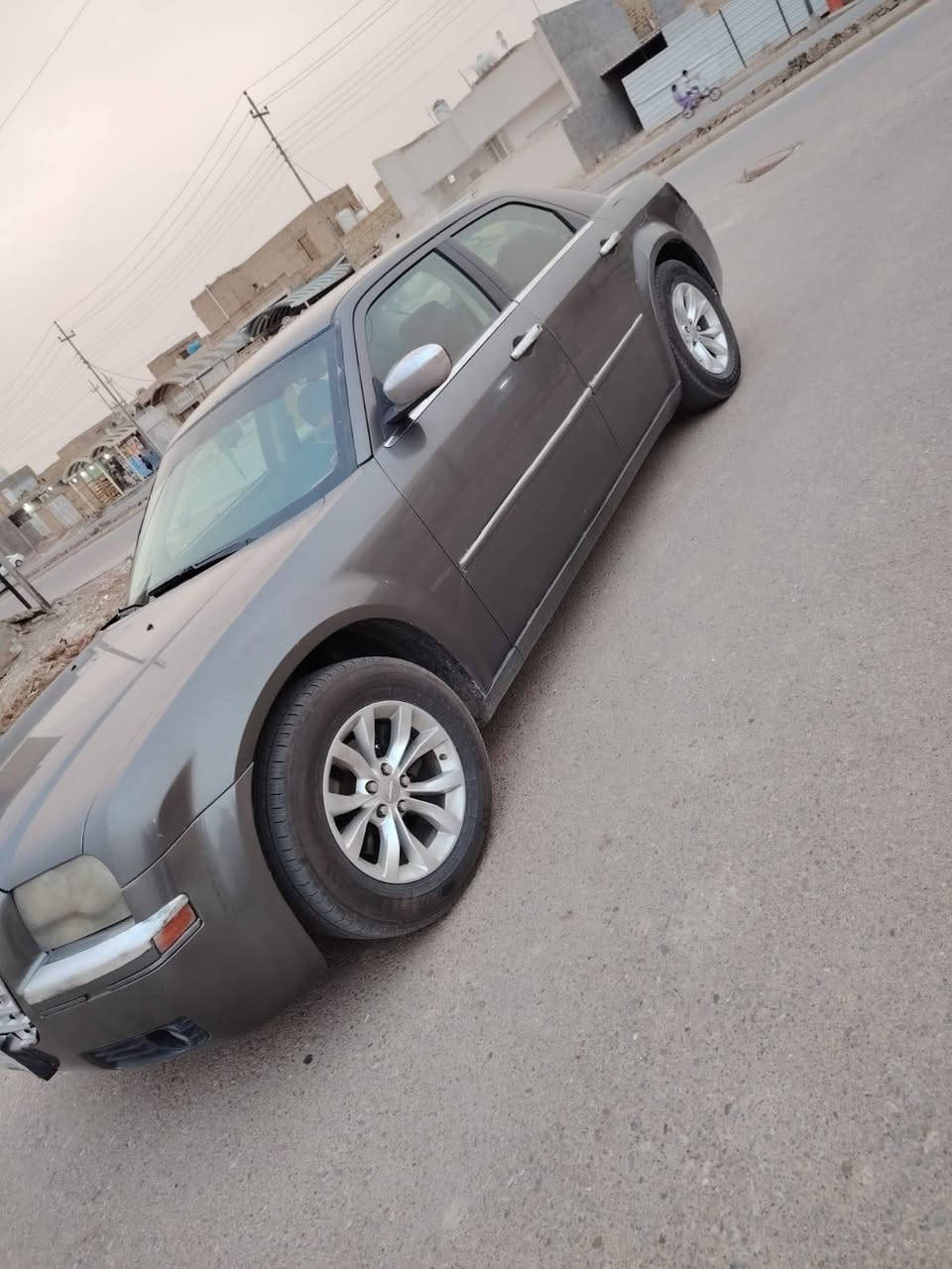 سلام عليكم اوباما موديل ٢٠٠٨ اصل سياره جاهز وحلوه سنويه جديده 
 قطعتين صبغ بدون  دواخل سياره مال جناي حداديه جديده 
تخم تاير 
السعر ٩٠ العنوان ميسان 
***********

