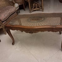 ترابيزه كانيه • انجليزي • مصر الجديدة
