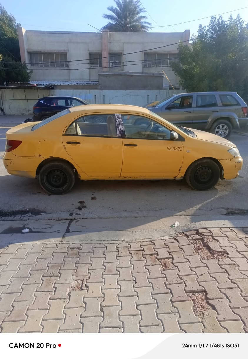 Byd f3 2010
رقم انبار مشروع وطني بسمي اريد تحويل 
سياره كير ومكينه مسيوبوشي ياباني 
كلج وصدر وباتري وتايرات واذاين ودرايمشفتات ومشط جديد
غرفته جديده قاعده فيتبم جديد  
لغود وتكم وشواصي جديد 
الخارج مال السياره يحتاج ترتيب بيه طخات 
سياره خير من الله 42 وبيه مجال 
بغداد الدوره 
***********
