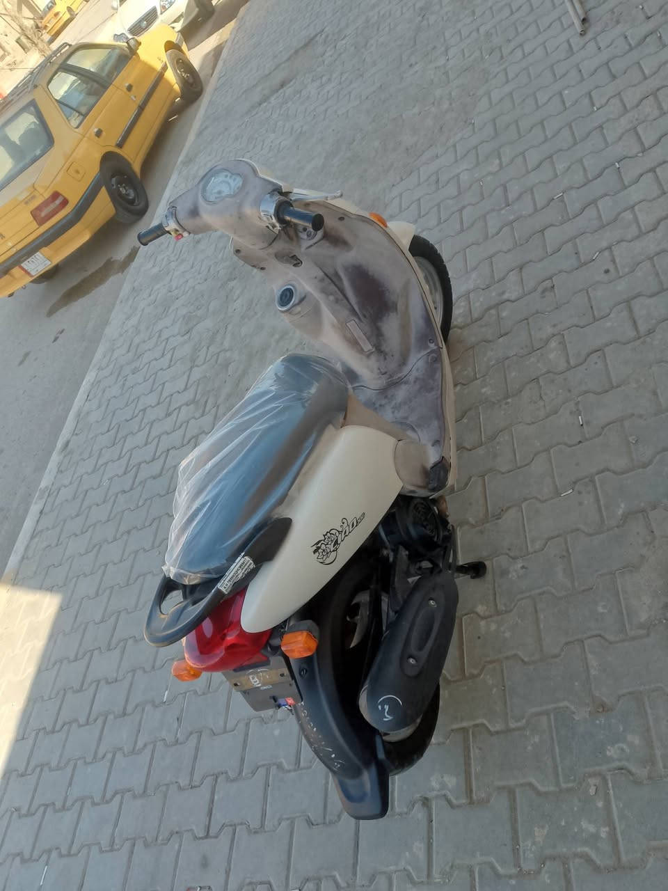 فله كفاله عامه ماشيه 26 جاهزه كل نقص مابيه محرك بلاد كفر بلادي وصل معرض موجود صارله شهرين من طالعه من معرض منه سعر775 عنوان بابل مسيب ‏‪***********‬‏
